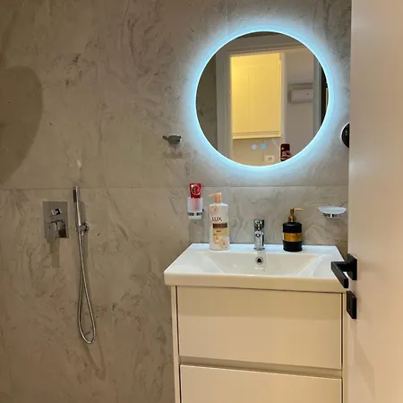 Isufi Modern Διαμέρισμα *