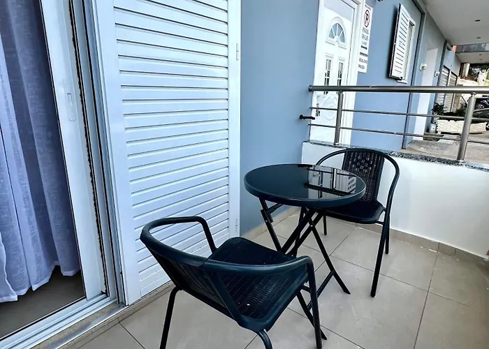 Isufi Modern Appartement Saranda